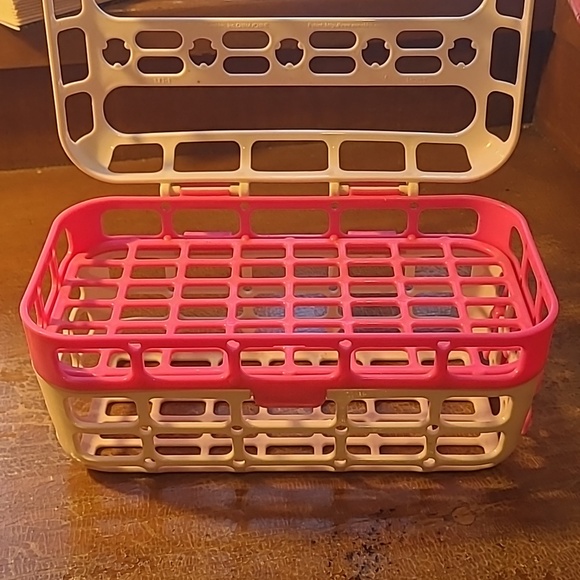 Munchkin Dishwasher Basket - Picture 6 of 7